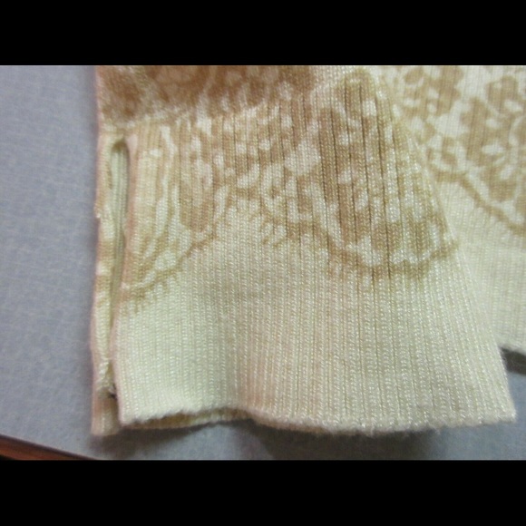 Anthropologie sweater by HWR floral pattern sz S - Picture 5 of 6